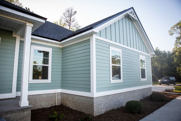 Damaged Siding Repair in Oroville