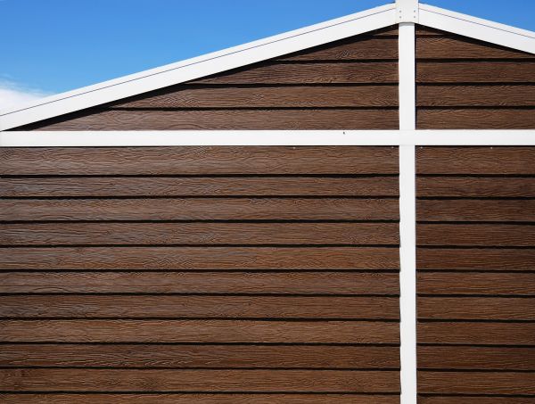 Hardwood Siding Installation in Oroville