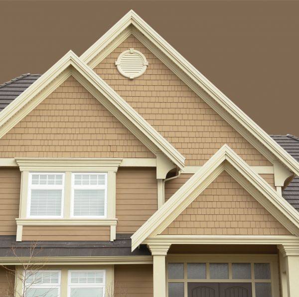 Cost of Vinyl Shake Siding Repair in Oroville