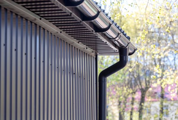 Sheet Metal Siding Repair in Oroville